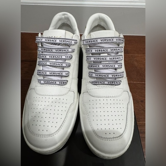 Men's Authentic Versace White w/Logo - Picture 6 of 9